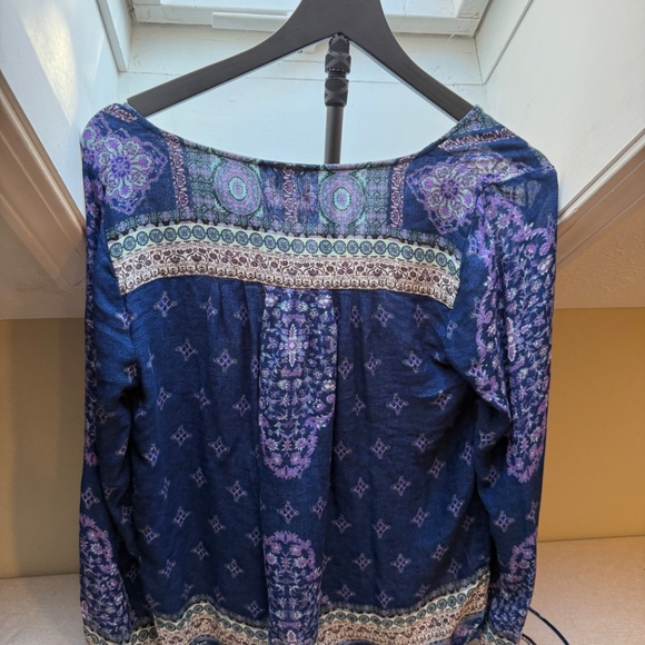 Lucky Brand V Neck Tunic Floral Mosaic Pattern Navy White Purple M - Picture 8 of 11